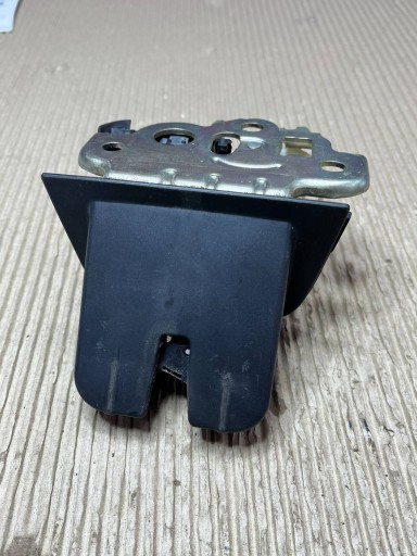 de la Serrure du capot Porte coffre hayon Audi Q7 4L 4F9827505 ORG!!