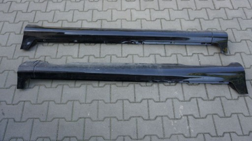 VOLVO XC60 LIFT - moulding threshold right 452