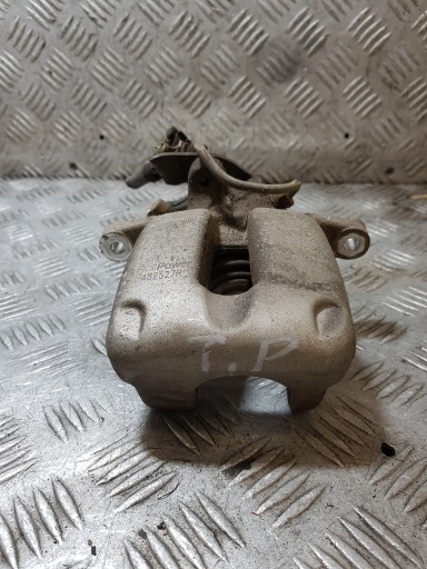 caliper brake right rear part rear electrical VOLKSWAGEN PASSAT B6