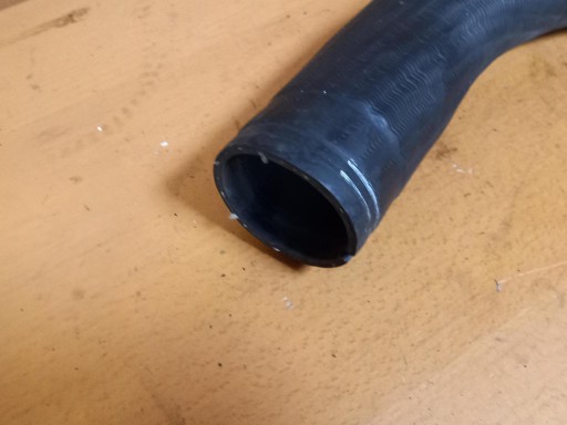 pipe wiring of the intercooler IVECO DAILY IV 2.3 HPI 504136615