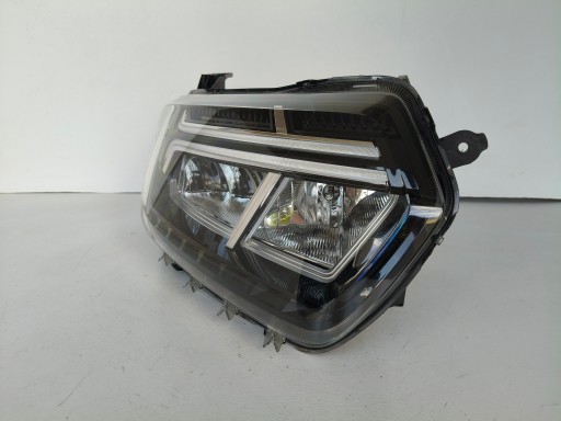 light right REFLEKTOR DACIA DUSTER II LIFT FULL LED