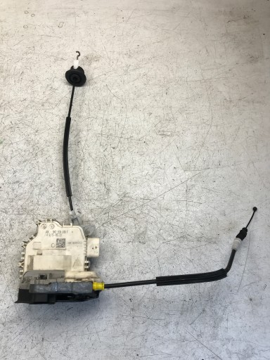 lock door right front AUDI A4 B8 LIFT 8J1837016F