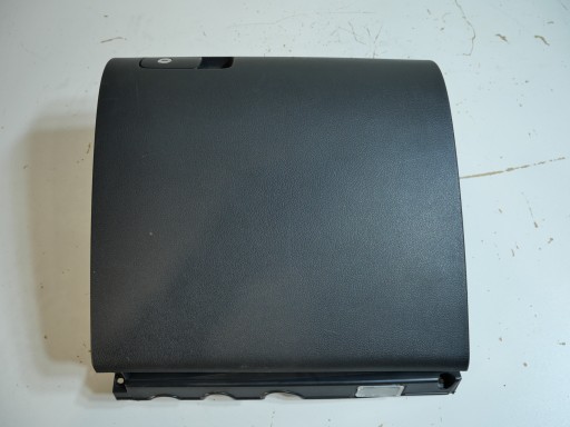 VW GOLF VI plus passenger compartment of the passenger 5M1857097Q