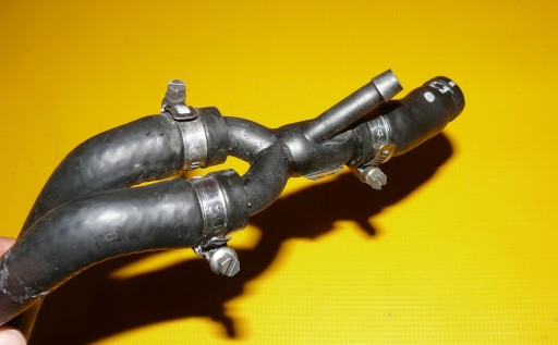 Schlauch Rohr Schlauch CZWORNIK des Gasses der Lenkung AUDI A8 D2 3.3 TDI LIFT 4D0422887N