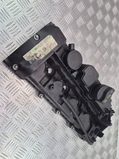 Mercedes C200 CDI W204 Abdeckung der Ventile A6460101130