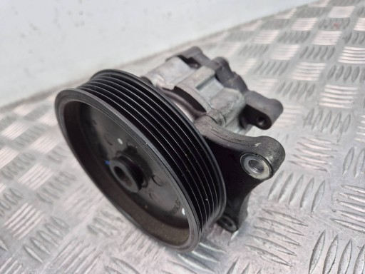 Mercedes E200 CGI W212 Pompa servosterzo A0064667601 M271