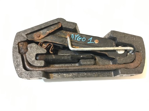 243967 - Тойота AYGO 1 CITROEN C1 набор ключ Левер уха