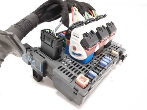 Peugeot 308 ii t9 1.6ehdi bsm модуль z01 9674674580