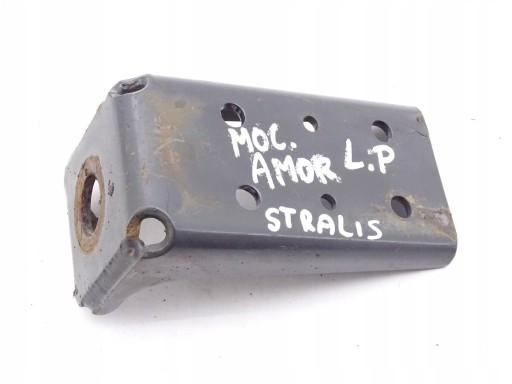 IVECO STRALIS 13 - E6 крепление переднего амортизатора