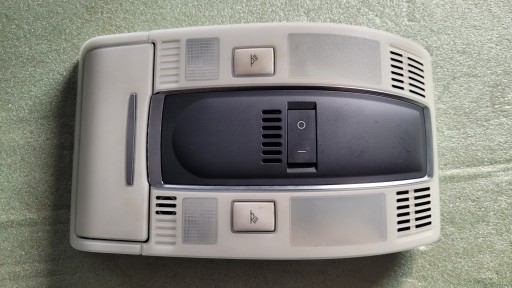 4F0951177 4F2035711C - AUDI A6 C6 лампа потолка салона 4F0947135N