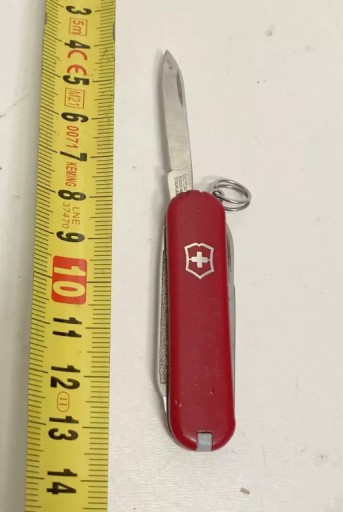 SZWAJCARSKI MAŁY SCYZORYK VICTORINOX