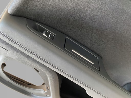 AUDI A7 4G upholstery side door right rear part leather