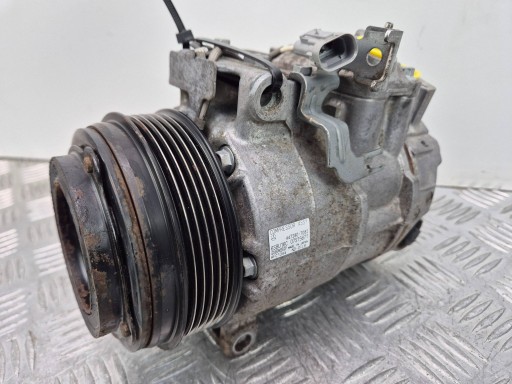 Mercedes E250 CDI W212 OM651 compressor of the air conditioning A0008302600
