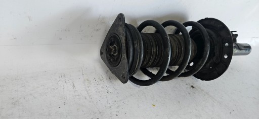 shock absorber right front NISSAN X-TRAIL T32