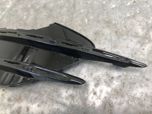 grid of a bumper right front MERCEDES EQS W297 V297 A2978852202