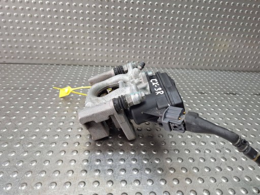 caliper brake rear part electrical right MAZDA CX3 32355597