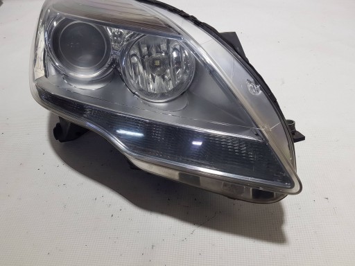 MERCEDES R-KLASA W251 LIFT light XENON right front ANGLIK