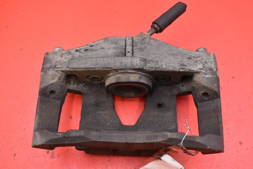 caliper brake right front VOLVO XC90 1 and 2.5 T 210 KM AWD 02-06
