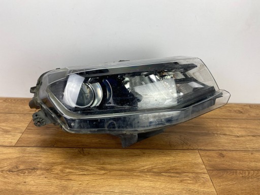 Reflektor light front right Chevrolet Camaro 2016+