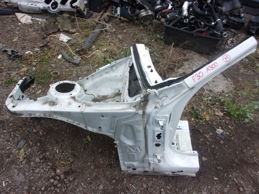 BMW F30 четверть передняя L + p цвет A300, 475, B06