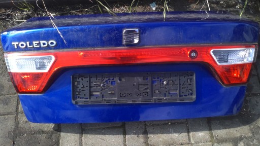 1M5945225D - Толедо 2, крышка заднего люка красивая и целая