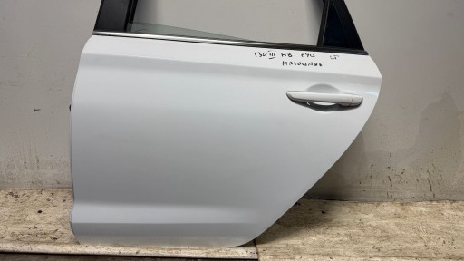 HYUNDAI I30 III HB door left left rear part rear. PYW 17-24