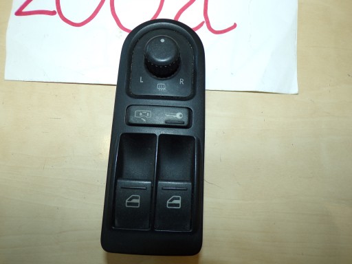 VW T5 CARAVELLE MULTIVAN 04- PANEL vypínač okna a zrcadel 7H5959539G