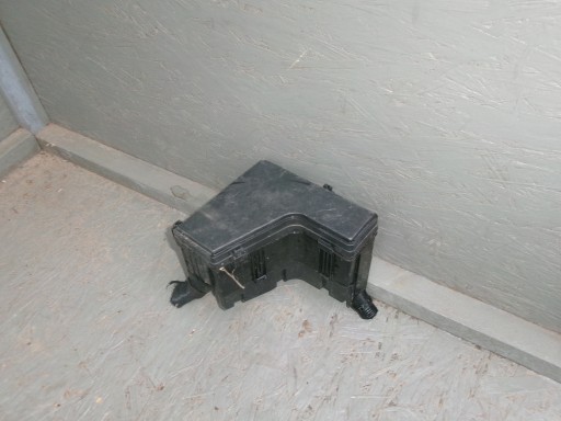 Корпус блока предохранителей honda crv 2.0 hybrid v поколения