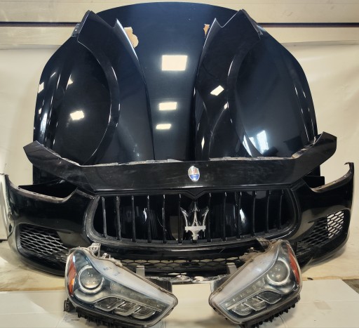 ПЕРЕДНИЙ КОМПЛЕКТ БАМПЕРА РЕМІНЬ КАПОТ MASERATI GHIBLI