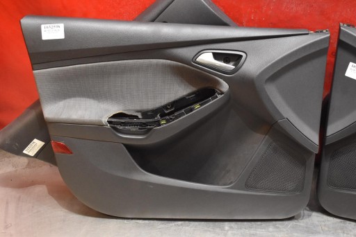 side side KOMPLET EU FORD FOCUS MK3 KOMBI 11-15