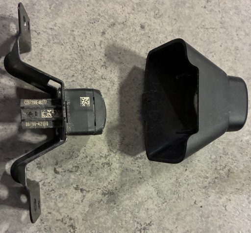 8679042130 - Передня камера rav4 v 2019–> 86790-42130