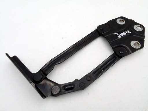 VW Touran and hinge bonnets left