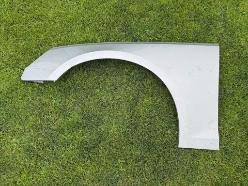 Audi a4 b9 8w0 лифт левого переднего крыла оригинал