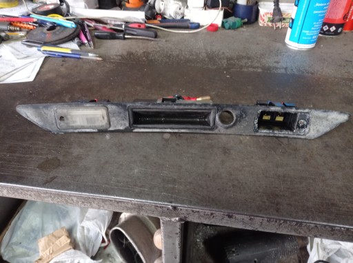 AUDI A4 B6-накладка ручка двери задняя 8E0827