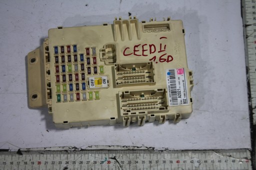 PUSZKA DER SICHERUNGEN 91950-A2021 CEED II 1.6 CRDI