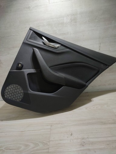 Skoda Scala 2020 rear part side right side / side door przednich