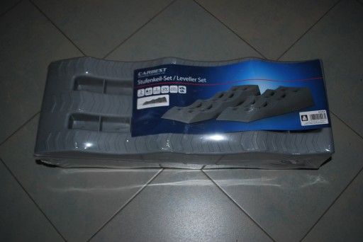 КЛИНИ ДЛЯ ВИРІВНЮВАННЯ CARBEST