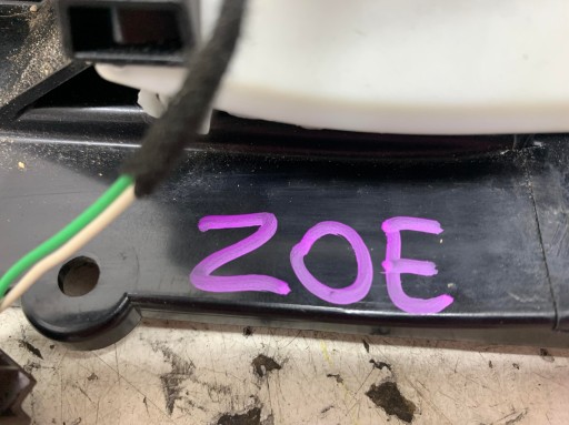 řadicí páka kulysa změny převodů AUTOMAT 341040598R RENAULT ZOE 12-24