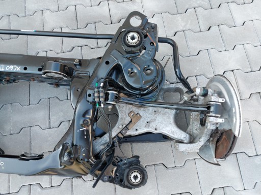 XC60IIT8AWD4x4Zawietylpneumzwrowahaczle - Volvo xc60 ii t8 awd 4x4 задня підвіска пневматичний рульовий важіль лівий