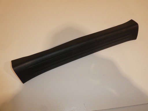 MAZDA CX-5 cap of the threshold KB7W-68710