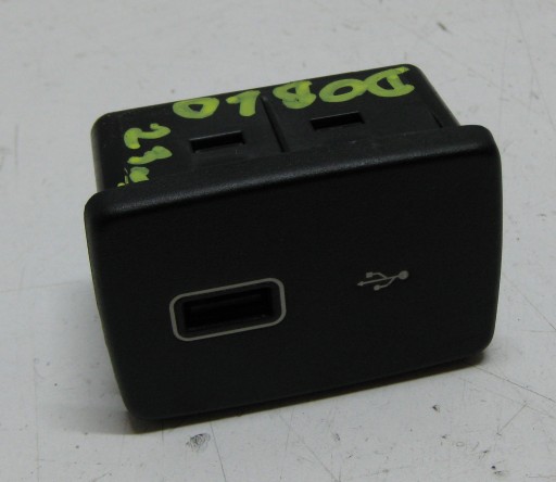 FIAT DOBLO II 23R 1.6 M-JET Adapter, Stecker USB 07357054130