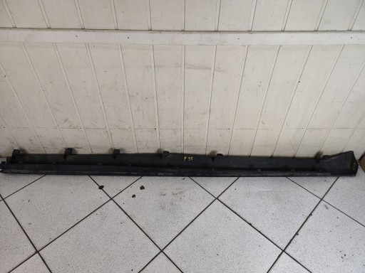 moulding threshold exterior left side Chrysler Town and Country 5 facelift