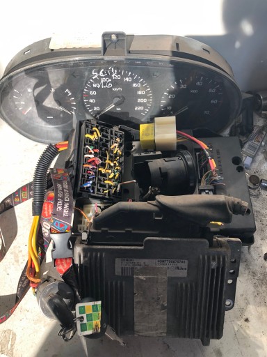 S115300121B - Комплект драйверов start renault spicy i 1.6 7700875745