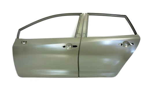 67002-02540 - КОМПЛЕКТ ДВЕРЕЙ TOYOTA COROLLA COMBI 19 - NEW OE