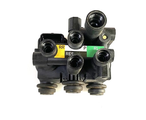 Sensor ROZDZIELACZ PNEUMATYKI heck LAND ROVER DEFENDER OE