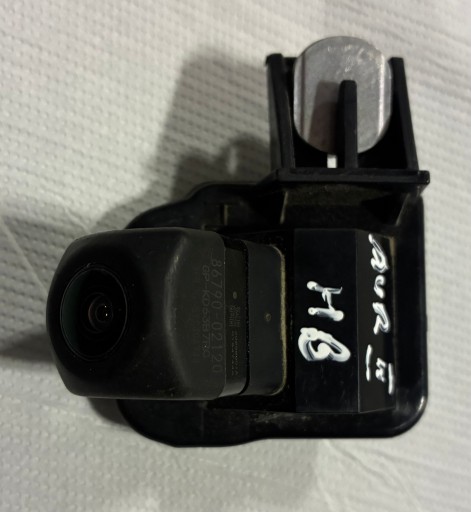 86790-02120 - Установка камеры заднего вида toyota auris ii 13-18