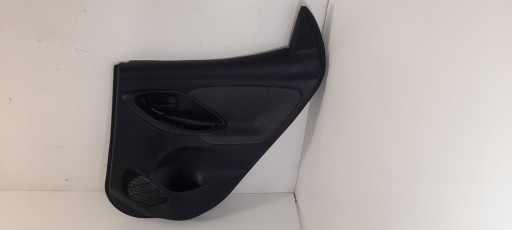 Toyota Yaris IV XP21 side door tylnych prawych 67630K0120 (ET268)