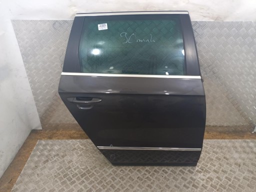 10838/Wrakowisko - Volkswagen passat b6 комби дверь задняя правая lc8z