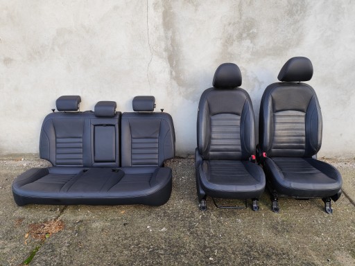 SSANGYONG TIVOLI 2016 1.6 E-XGI seats GRZANE seat side KOMPLET EUROPA