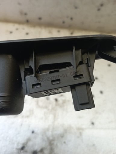 switch panel left rear part Peugeot 5008 96662297XT